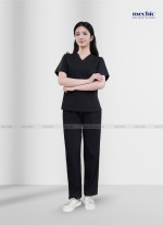 Bộ Scrubs Cổ Tim Nữ - Đen 01